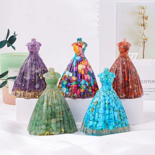 Princess Dress Crystal Gravel Statue
