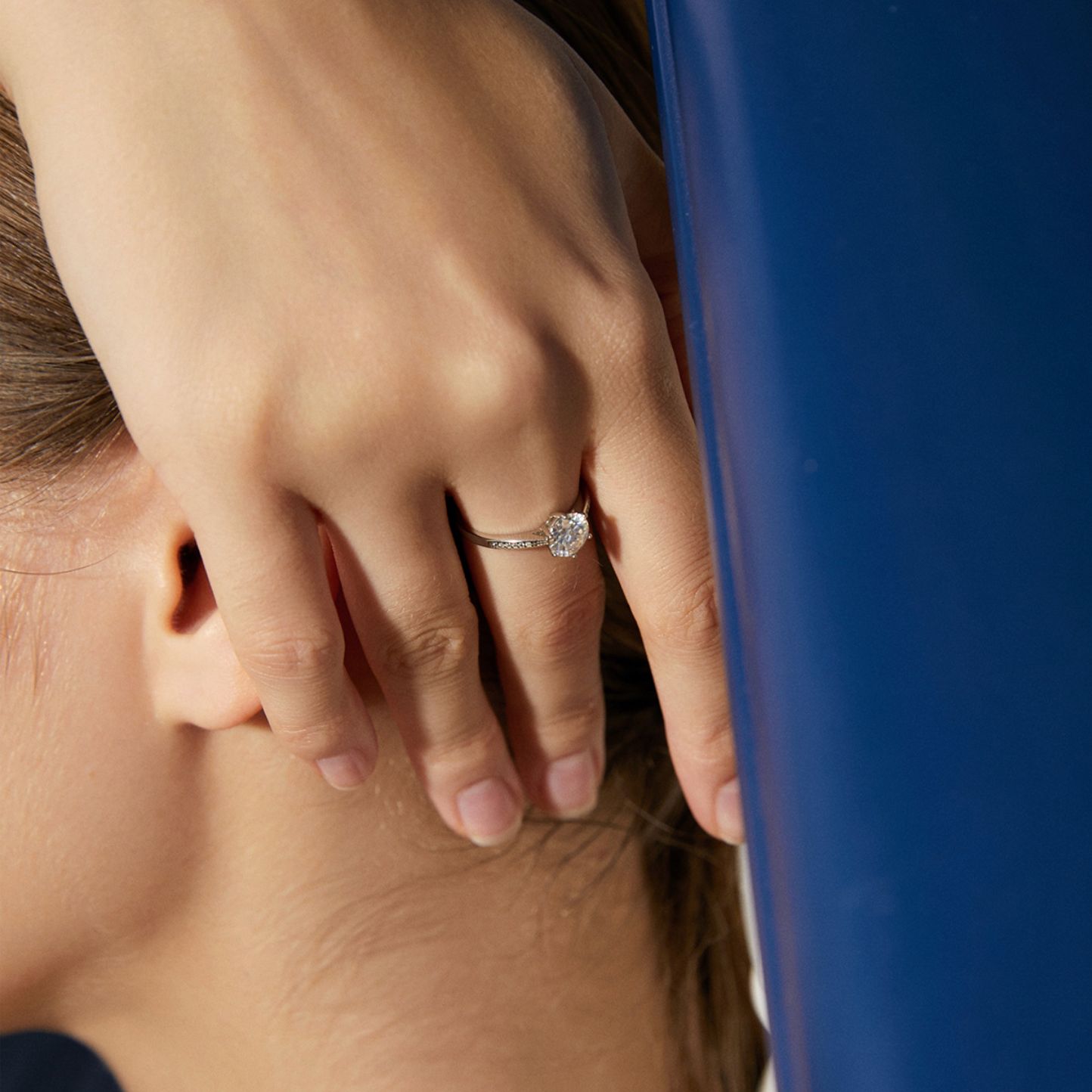 Moissanite 6 Prong Modern Ring