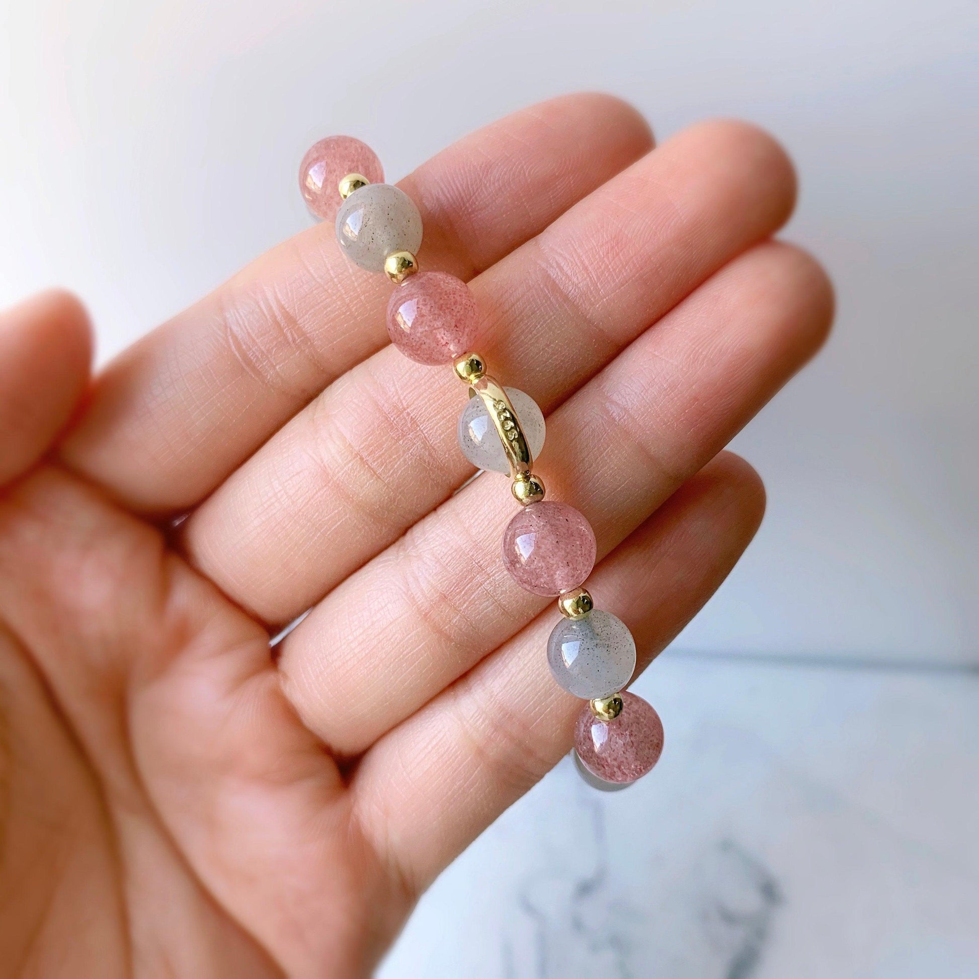 Labradorite & Strawberry Quartz Gemstone Bracelet - Crystolver | Healing Crystal Gift Shop