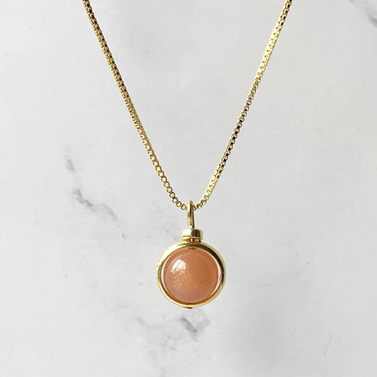 Sunstone Pendant Gold Necklace