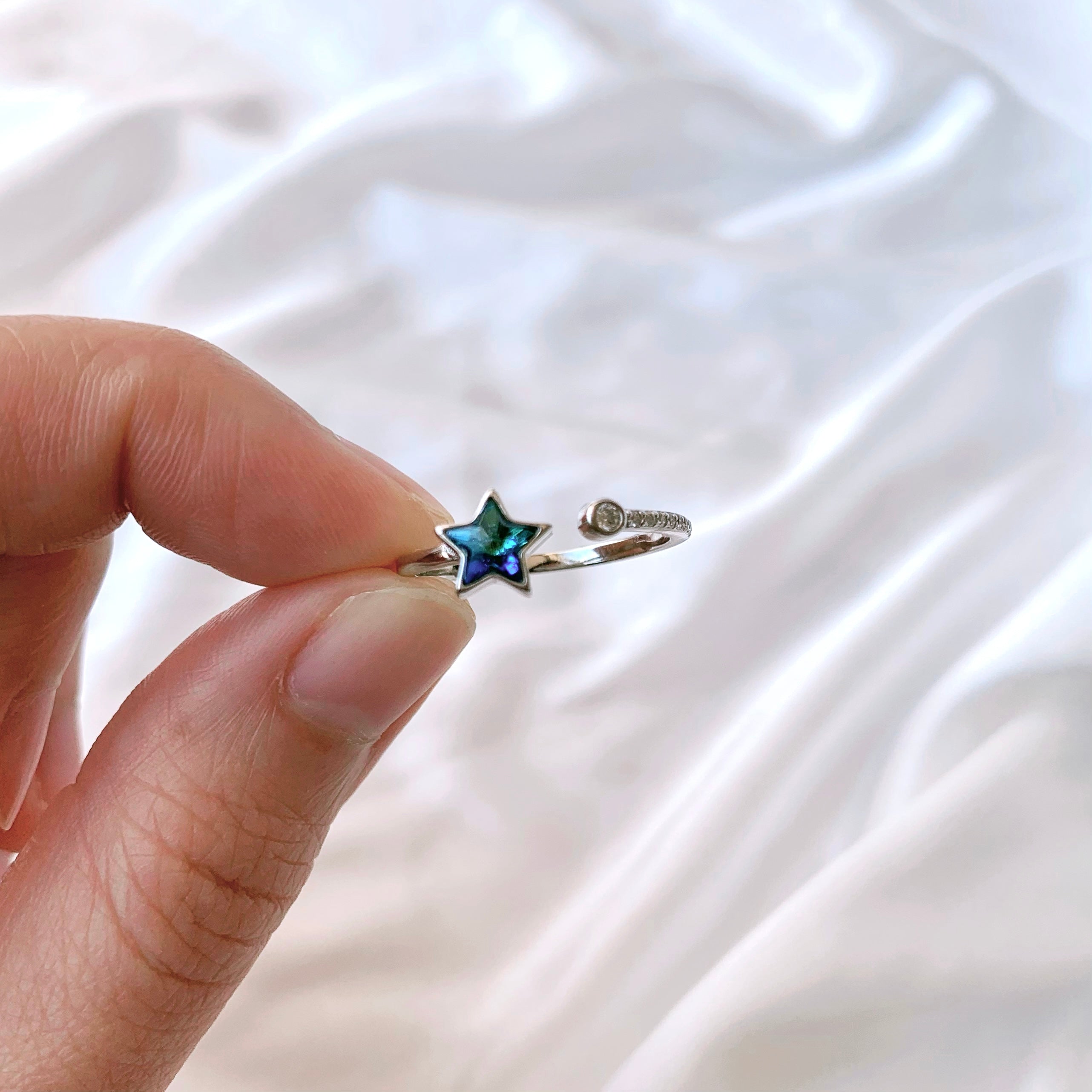 Rainbow Crystal Adjustable Star Ring – Crystolver | Healing